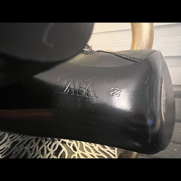 ZARA Black leather high-heel ankle boots. - Picture 7 of 7